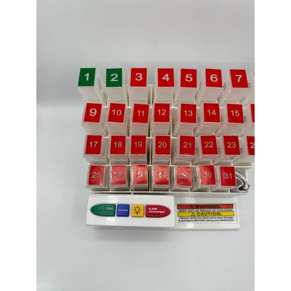 MedCenter Talking Alarm Clock 31-Day Pill Organizer Medication Reminder System A - Picture 7 of 12